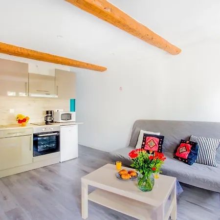 Studio Bazeilles By Interhome *