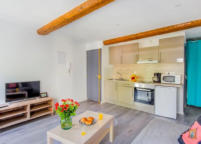 Studio Bazeilles By Interhome *